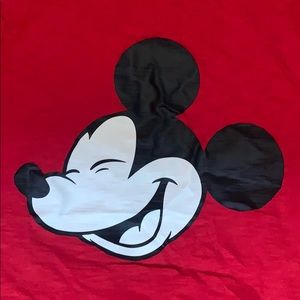 (2) pcs Gap Disney Mickey Mouse tshirts sz: 8-11 L